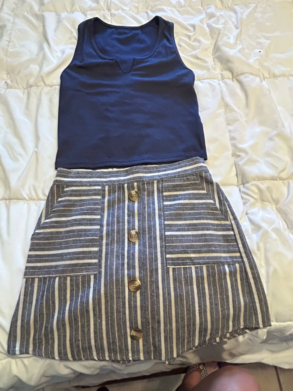 Tank top and skirt  outfit